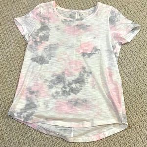 Gap women’s tie-dye tee